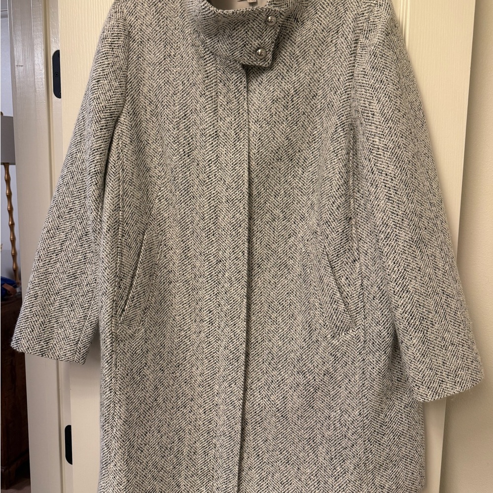 LOFT Black and White Herringbone Tweed Coat L